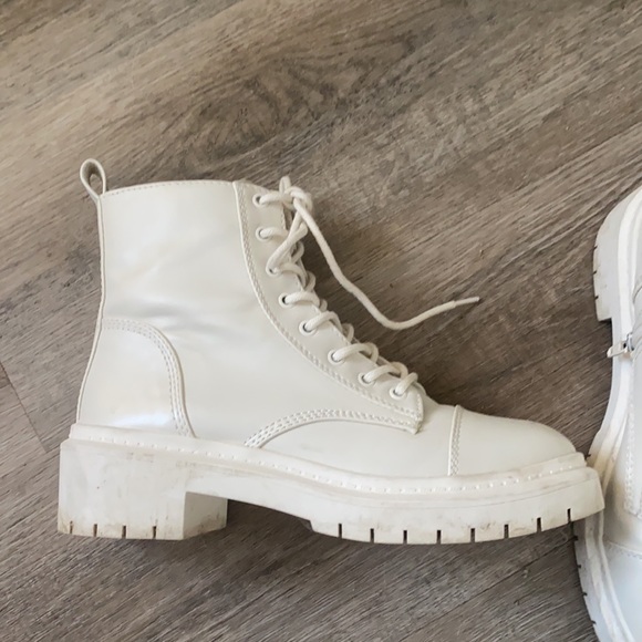 Cream White Combat Ankle Boot - Picture 3 of 10